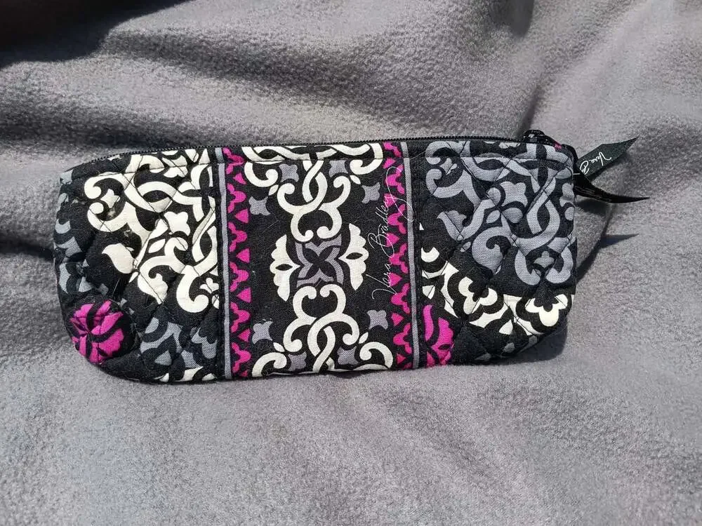 Vera Bradley Small Pouch Canterbury Magenta 2013 Signature Cotton Bag